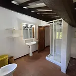 Countryside In With Swimming Pool *