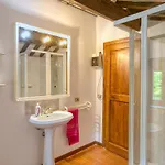 Countryside In With Swimming Pool فيلة Amandola