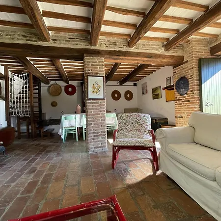 Villa Countryside In With Swimming Pool *
