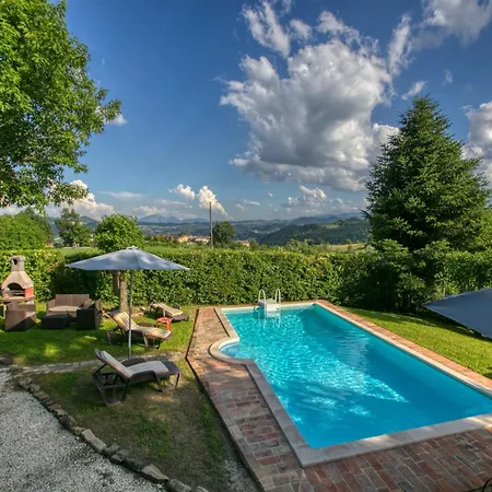 Countryside In With Swimming Pool Villa Amandola