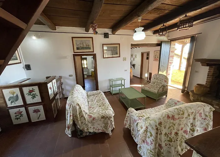 Countryside In With Swimming Pool Villa *