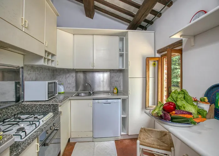 Countryside In With Swimming Pool * Amandola